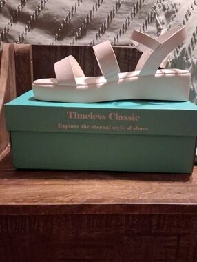 Women's White Platform Sandals